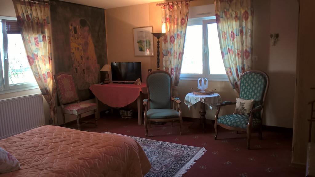Maison D'Hotes Les Feuilles D'Or Eichhoffen Luaran gambar